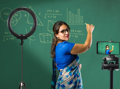 How Do You Record Classes During Online Teaching?